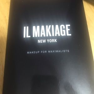 IL MAKIAGE NEW YORK WOKE UP THIS WAY FOUNDATION
